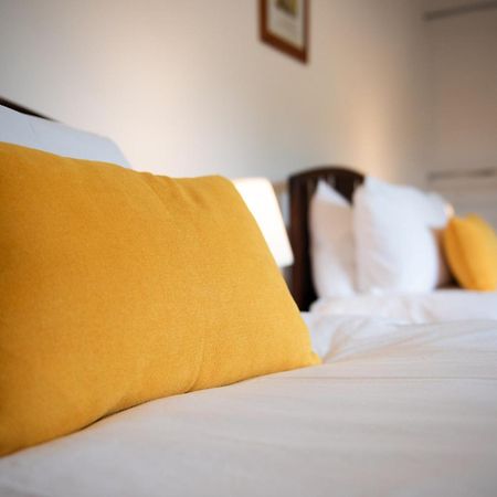 Spacious Retreat With River Views Near Peak District Matlock  Ngoại thất bức ảnh