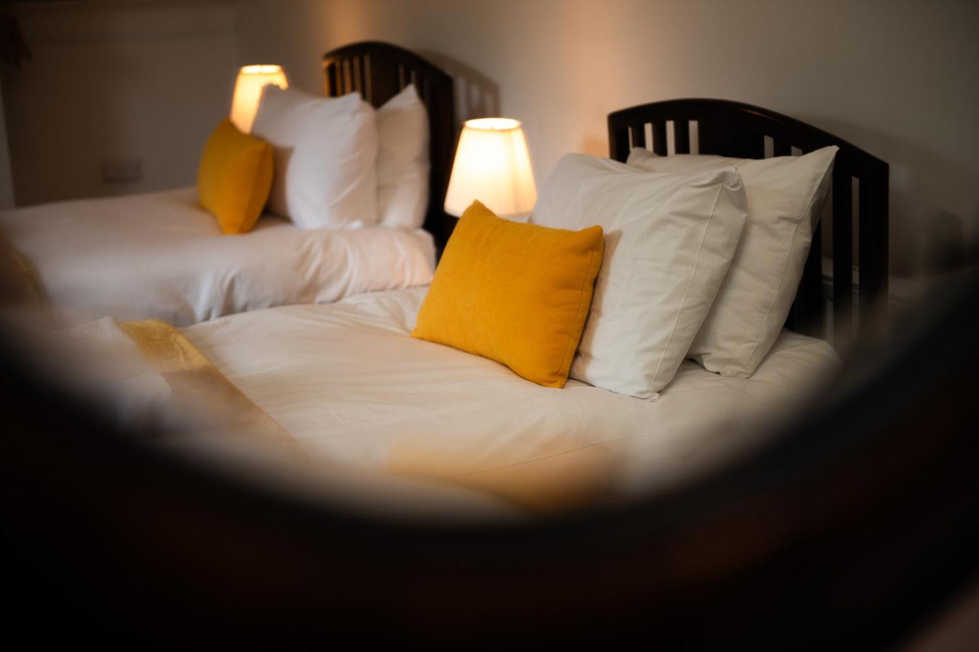 Spacious Retreat With River Views Near Peak District Matlock  Ngoại thất bức ảnh